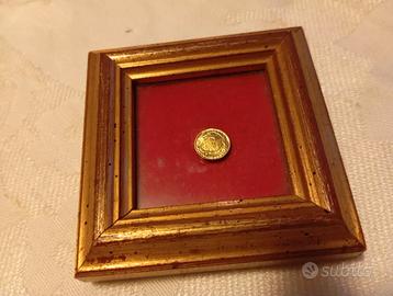 Quadretto con moneta d'oro massiccio 8k