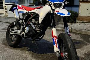 Fantic Motor 125 Motard