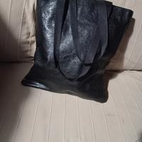 borsa in pelle nera