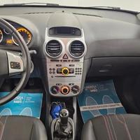 Opel corsa 3 porte 1.2 benzina/gpl