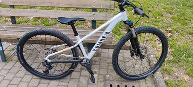 Grand Canyon Young Hero XS