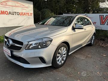 Mercedes-benz A 180 d Premium