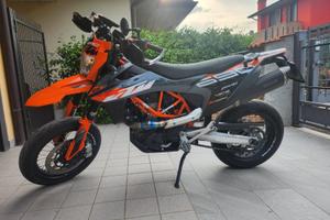 KTM 690 SMC R