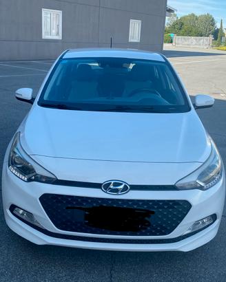 Hyundai I20 1.2 comfort 2015.