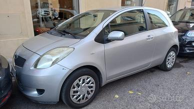 TOYOTA YARIS 3P 1.0 NAVI