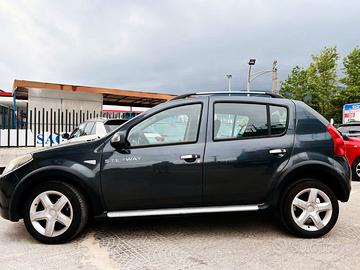 DACIA Sandero 1ª serie - 2011