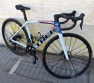 Trek Emonda SL6 disc Di2 Ruote Fulcrum Zero 