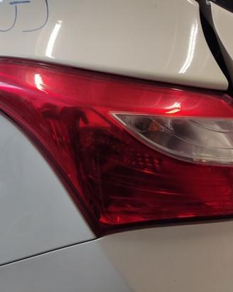 Fanale posteriore sinistro HYUNDAI I30 del 2013