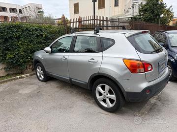 Nissan Qashqai grigio benzina + gas anno 2008