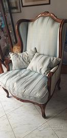 n.2 Poltrone stile Luigi XV in legno intagliato