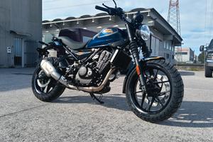 Royal Enfield Guerrilla 450