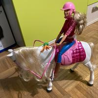 Cavallo di Barbie interattivo