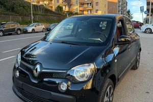 Renault Twingo TCe 90 CV EDC Intens