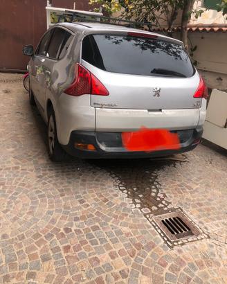PEUGEOT 3008 CON CAMBIO AUTOMATICO ROTTO