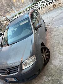 Volkswagen Touran 2.0