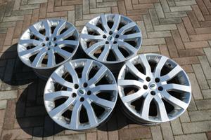 cerchi in lega da 20 pollici originali Range Rover