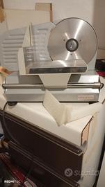 Affettatrice elettrica 