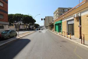 NEGOZIO A BRINDISI