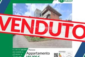 CINQUE LOCALI DISPOSTO SU UN UNICO LIVELLO CON BOX