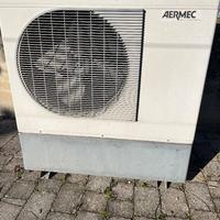 Climatizzatore aria-acqua Aermec