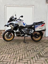 BMW r1250gs