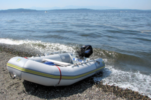 Gommone 5 posti con motore 15 cv fuori bordo