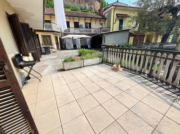 4 LOCALI A GASSINO TORINESE