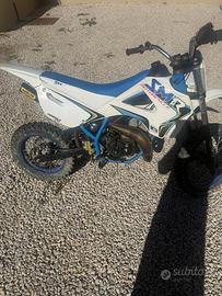 Minicross Smr 913