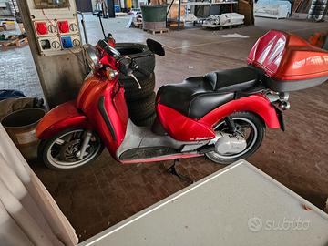 Aprilia Scarabeo 150 - 2001