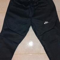 pantalone NIKE tuta Total black semi teck.
