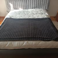 Letto matrimoniale con contenitore