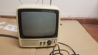 Televisore MIVAR B/N