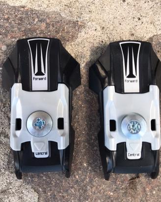 Plastiche per attacchi atomic e simili