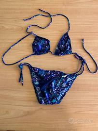 Costume bikini