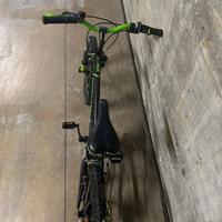Mountainbike taglia S
