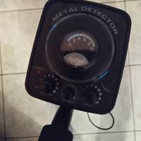 metal detector 