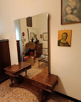 toilette con specchio anni '50