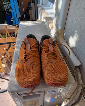 Nike Metcon 8 DZ2617-800