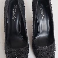 Scarpe nere con strass