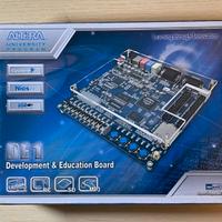 Kit di sviluppo TERASIC DE1-SoC