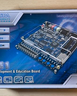Kit di sviluppo TERASIC DE1-SoC