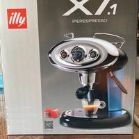 Macchina caffè Illy