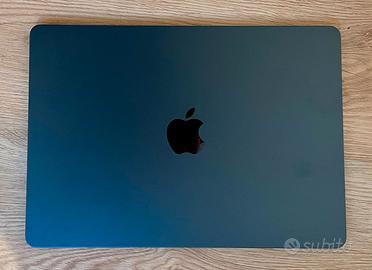 Macbook Air M2 256gb Midnight perfette condizioni
