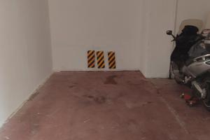 Box grande 18 mq SUBITO LIBERO