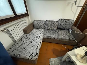 Divano letto matrimoniale