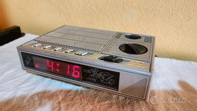 International LK-3228 Radio Am/Fm Sveglia Vintage