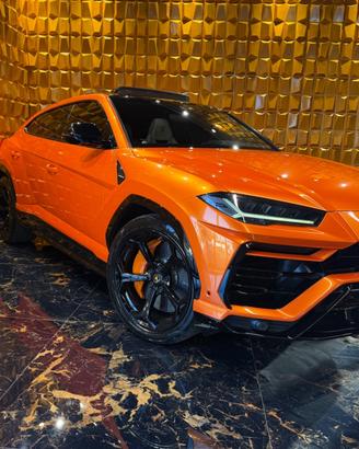 Lamborghini Urus 4.0 V8 650CV Akrapovic 4WS carboc