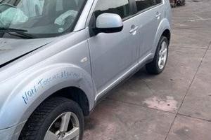 Mitsubishi outlander ricambi