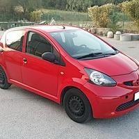 Toyota Aygo 1.0 12V VVT-i 5p. Now