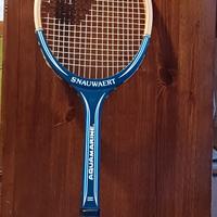 Racchetta di legno SNAUWAERT